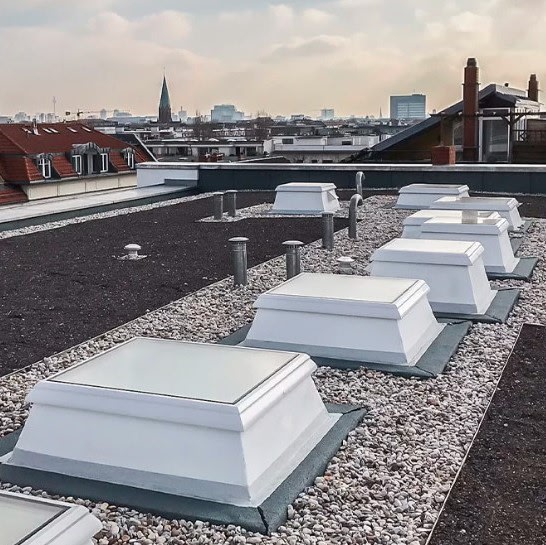 F100 Skylight - Manual
