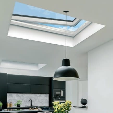 Flat Roof Skylight - Vinyl