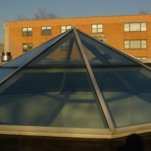 Double Glazed Multi-Pyramid