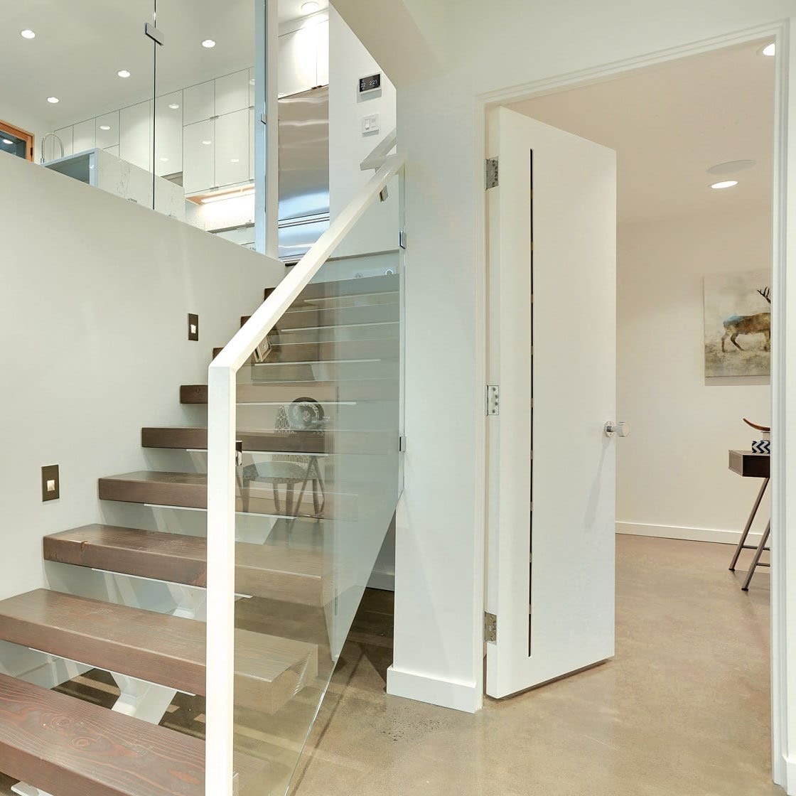 VanAir Ventilated Door