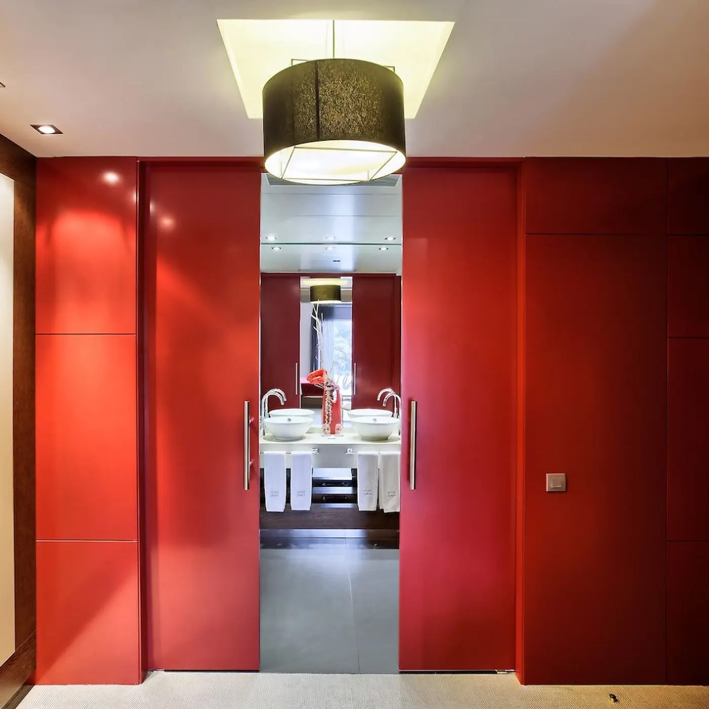 Sliding Door