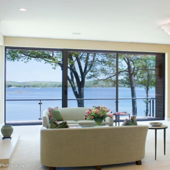 Sliding Door