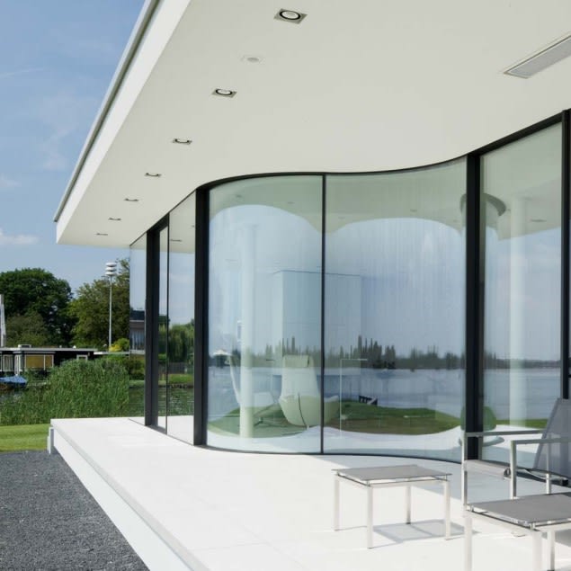Sliding Door