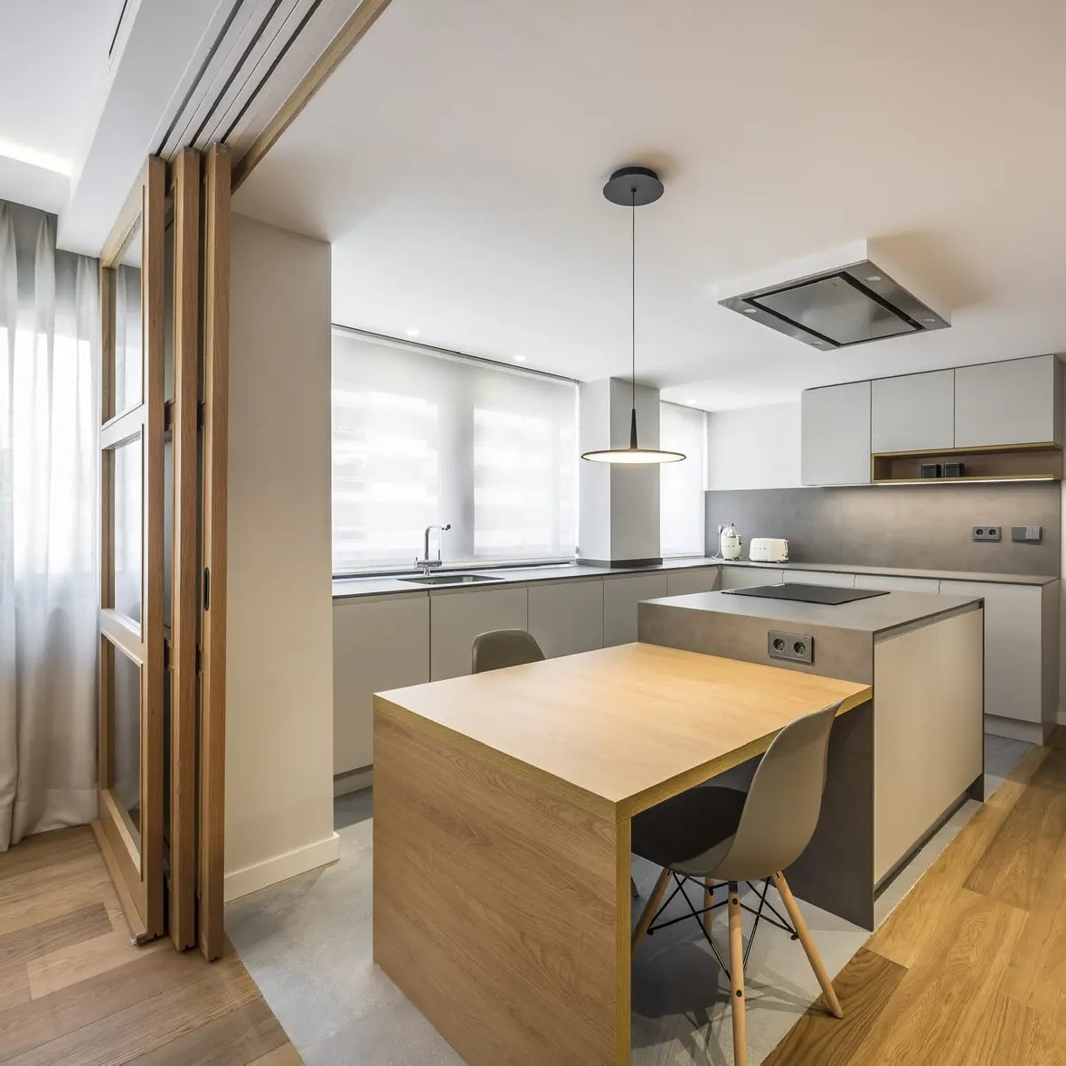 Multi-Slide Door