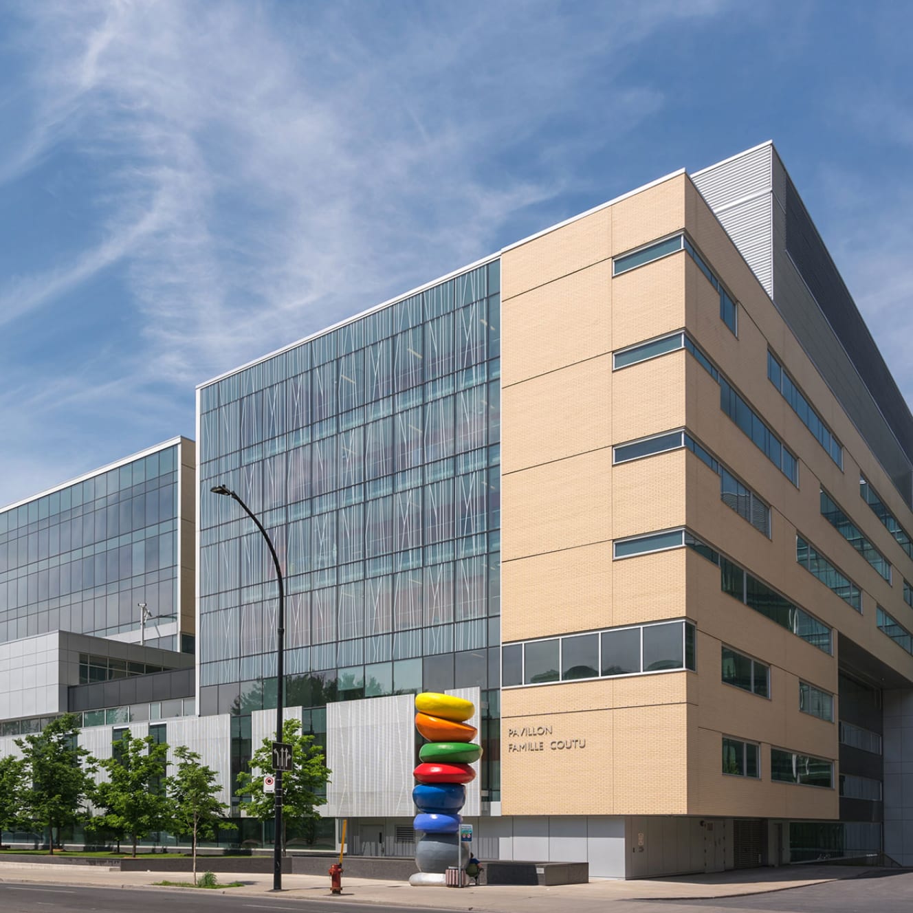 Integrated Blind Glass