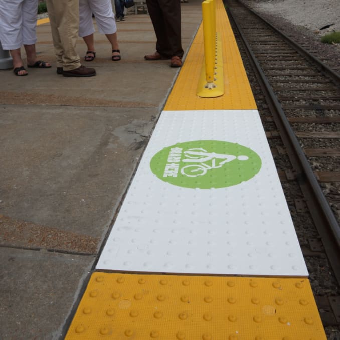 Replaceable Graphic Tile