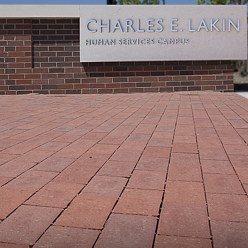 Invisi-Lug Paver
