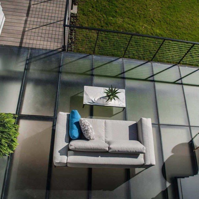 Fully Structural Glass Deck