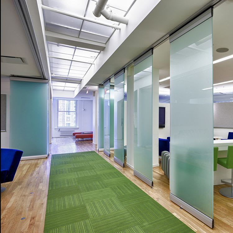 Ava - frameless, non-acoustic