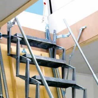 RHT with scissor stairs