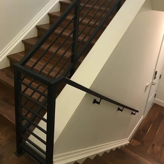 Handrail