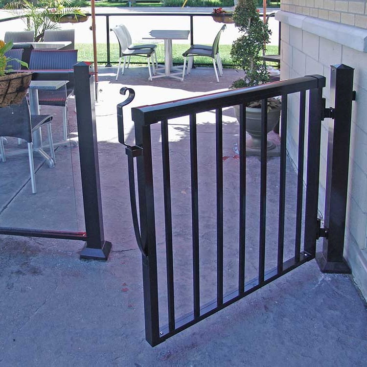 Gate