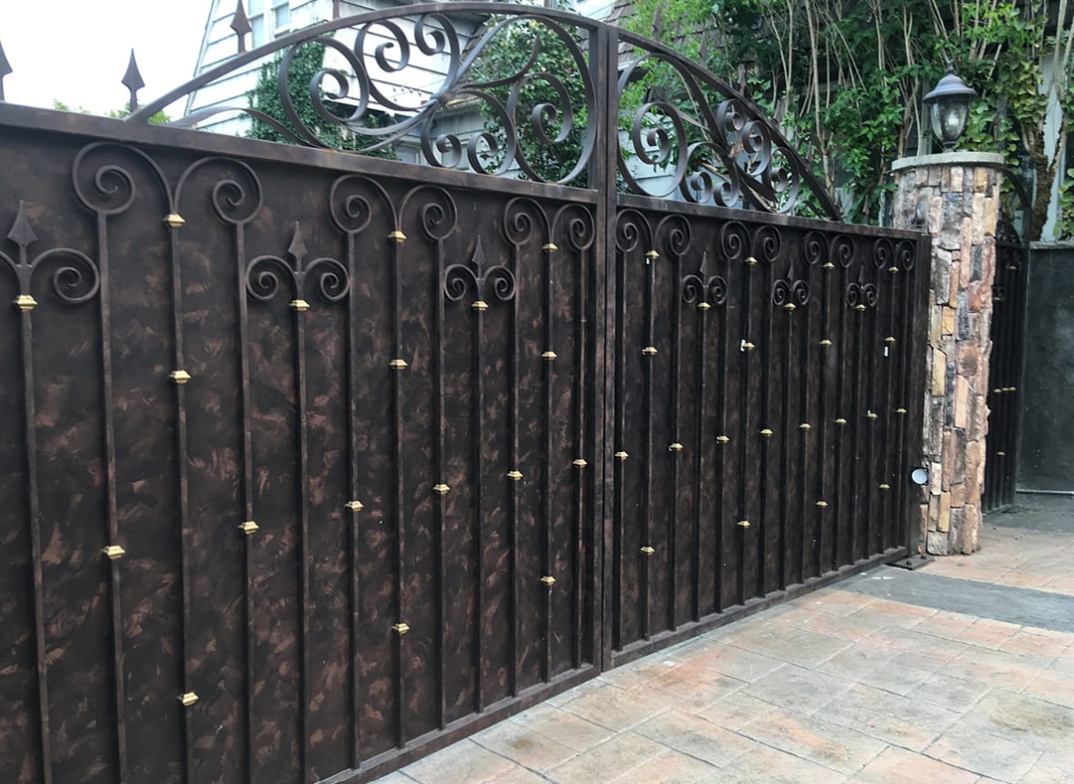 Double Leaf Hinged Gate
