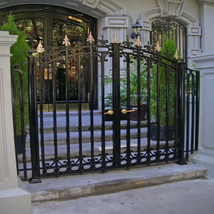 Double Leaf Gate