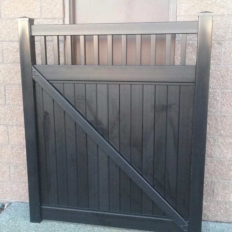 Vinyl Gate