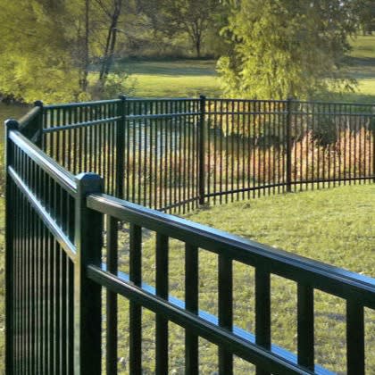 Residential Picket Fencing