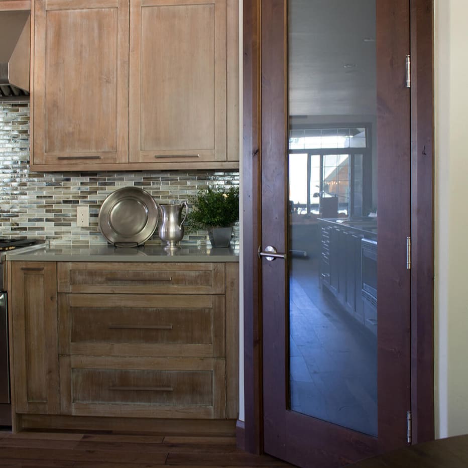 Closet & Pantry Door