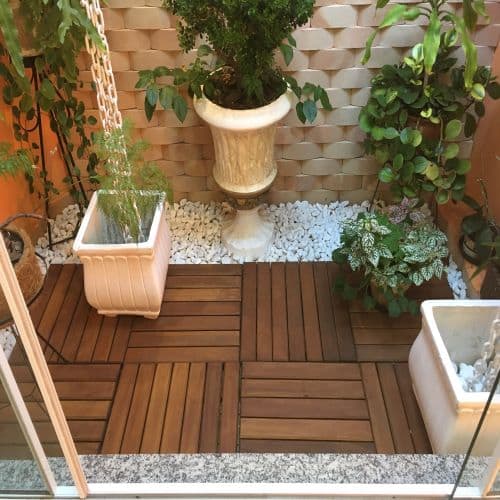 Interlocking-Deck Tiles