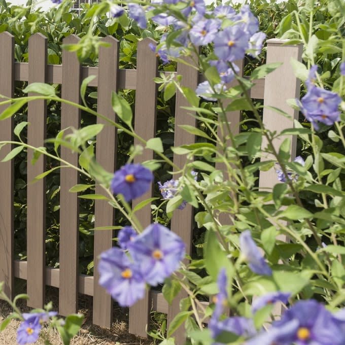 Vertical Picket Fence