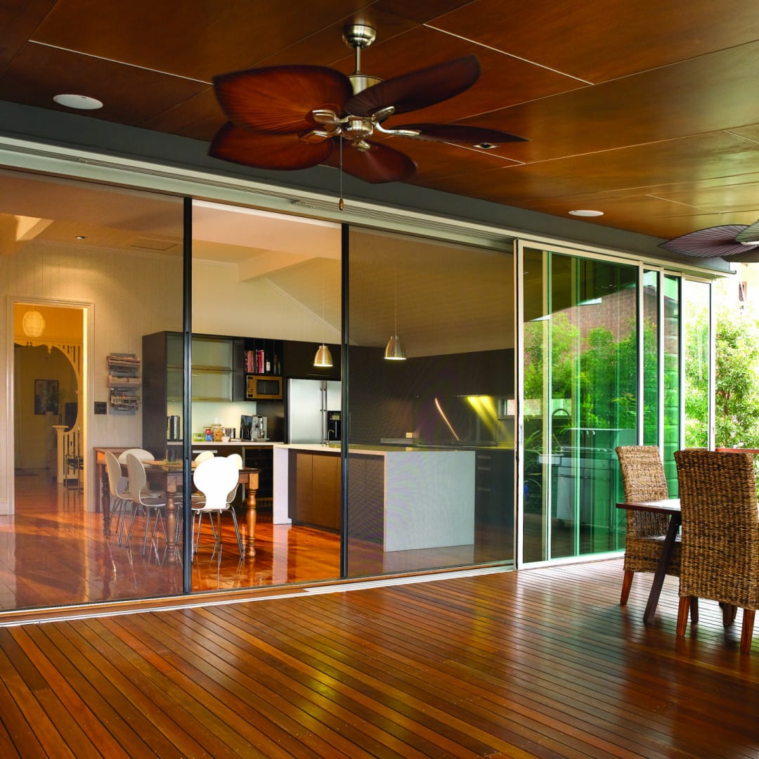 Sliding Door