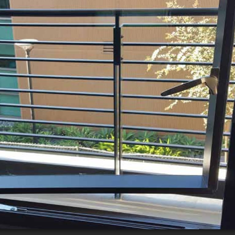 Casement - Aluminum