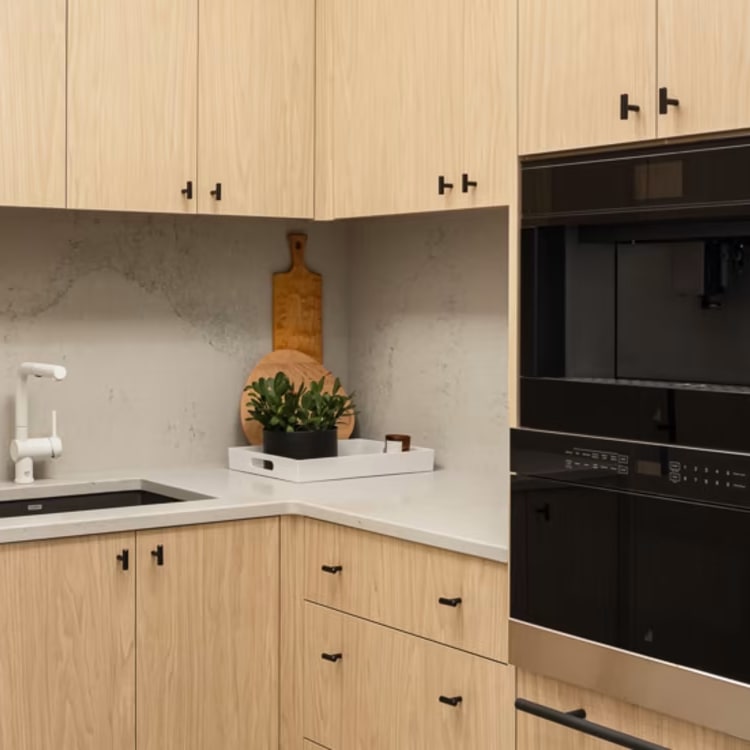 Bar Appliance Pull  