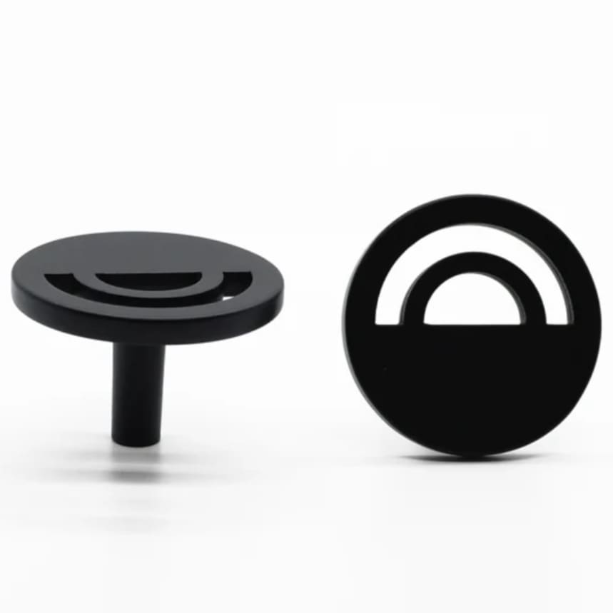 Matte Black (MB)