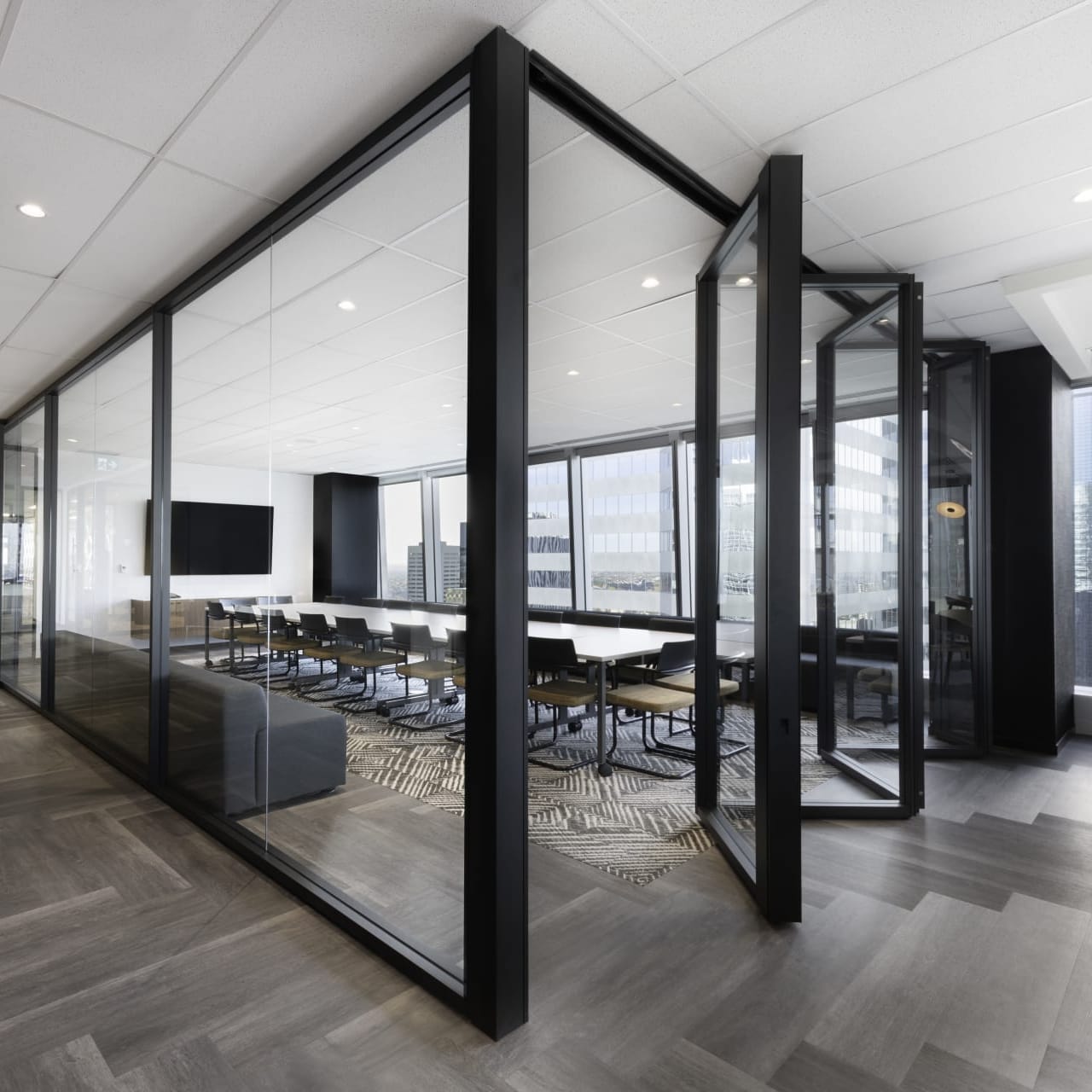 Leaf Folding Walls