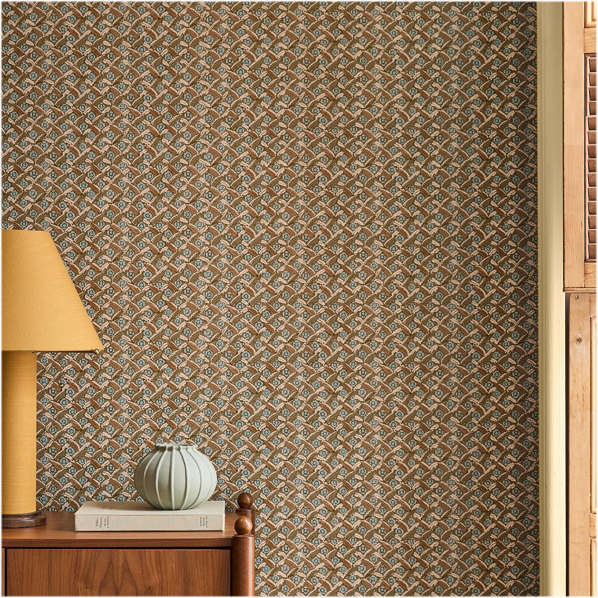 Pierce & Ward Floral Lattice
