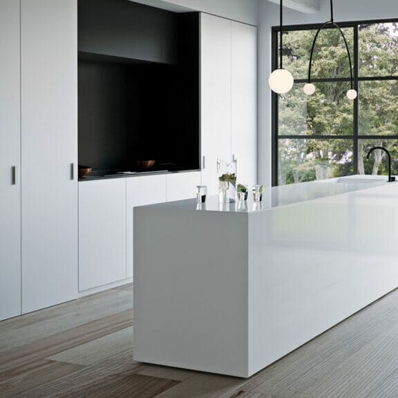 1111 Vivid White