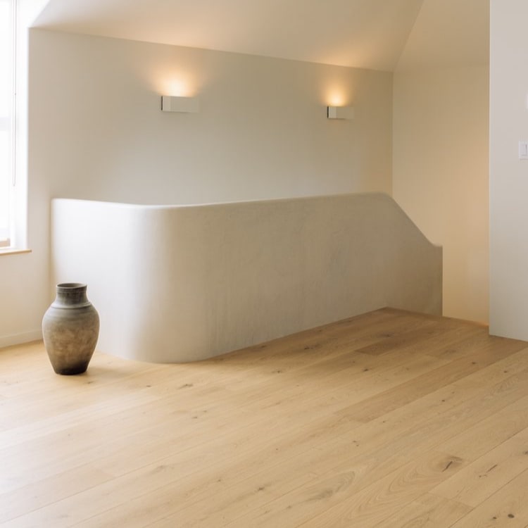 Bare European Oak