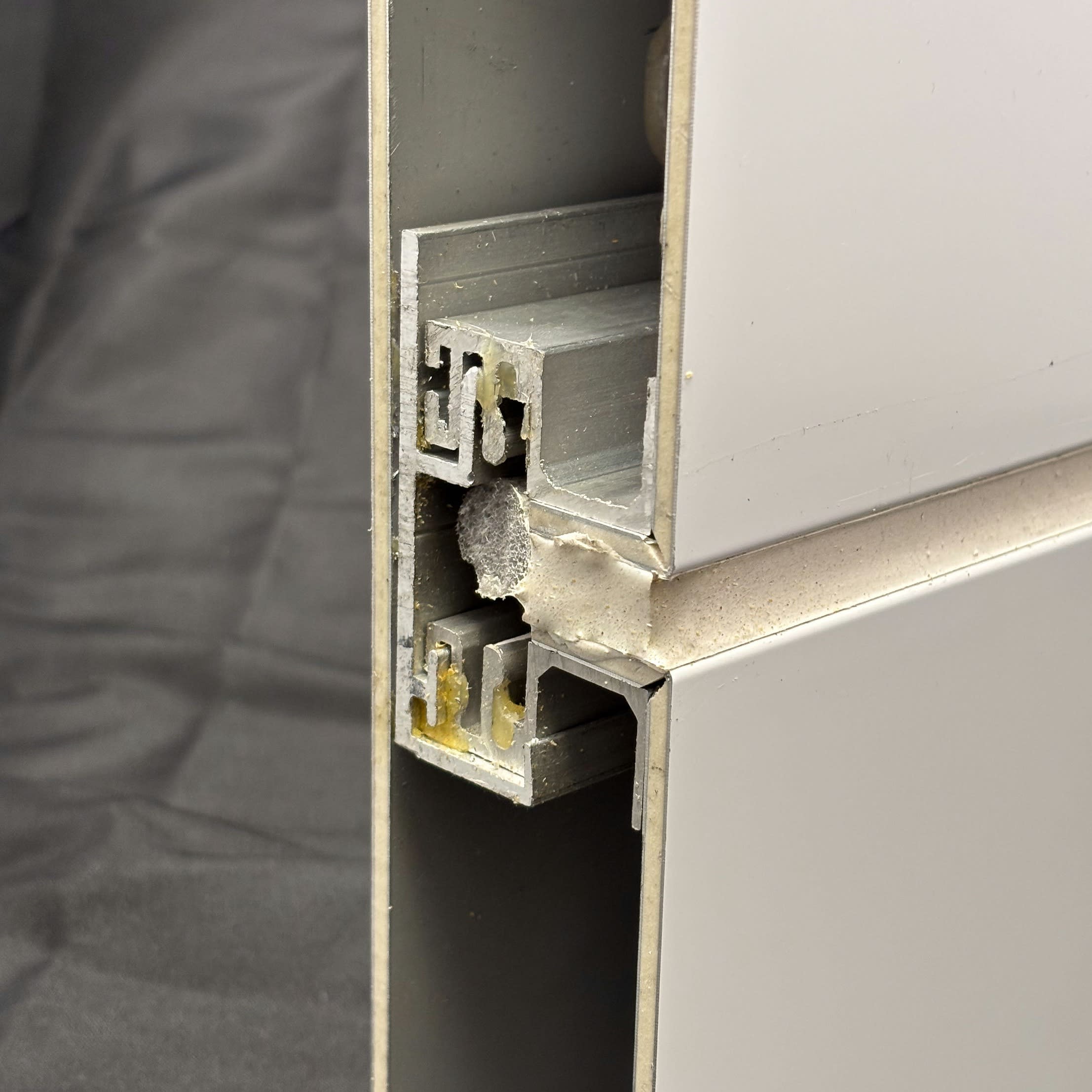 Caulk Joint Exposed Sealant System 