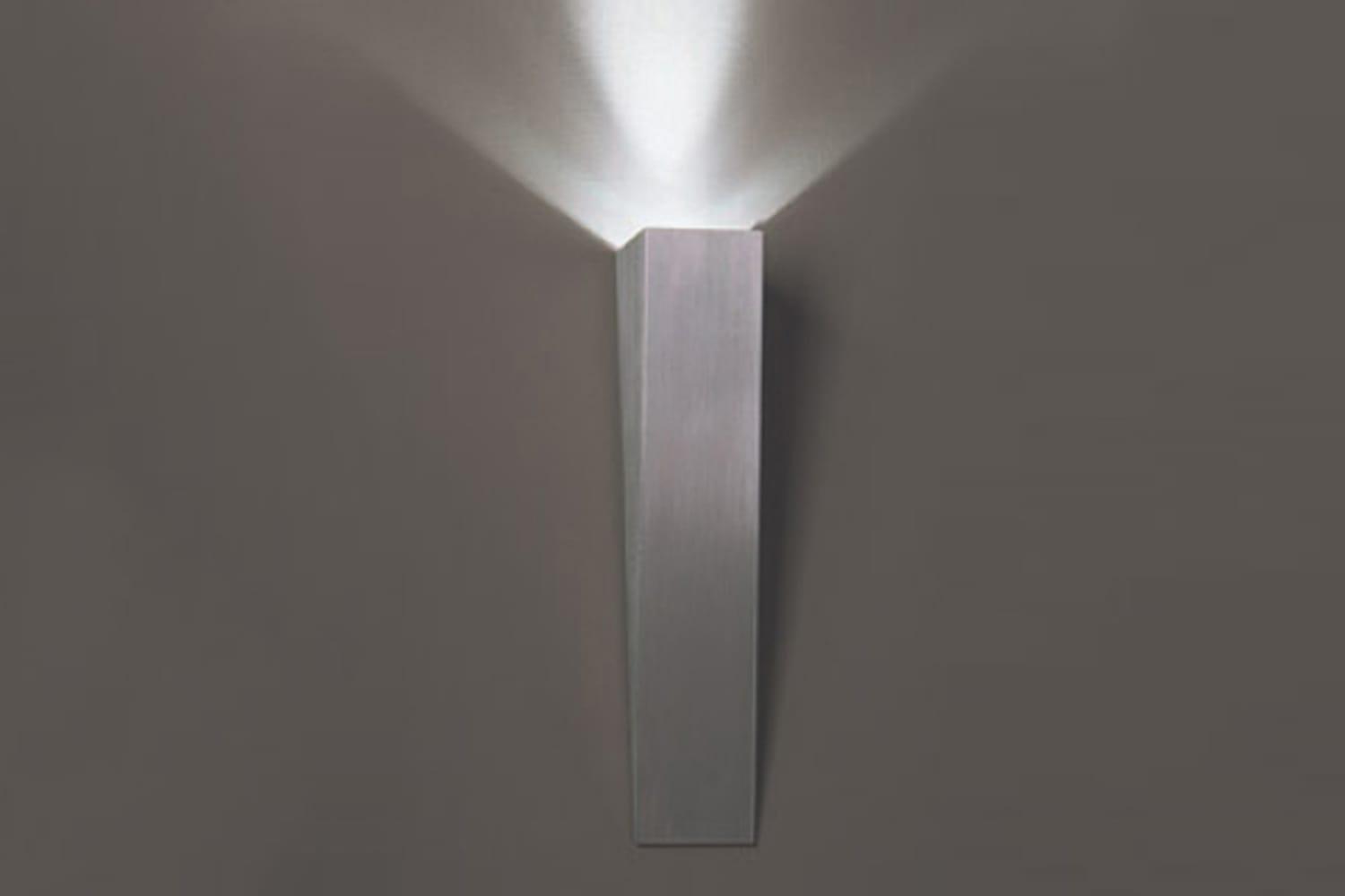 ANGLE SCONCE