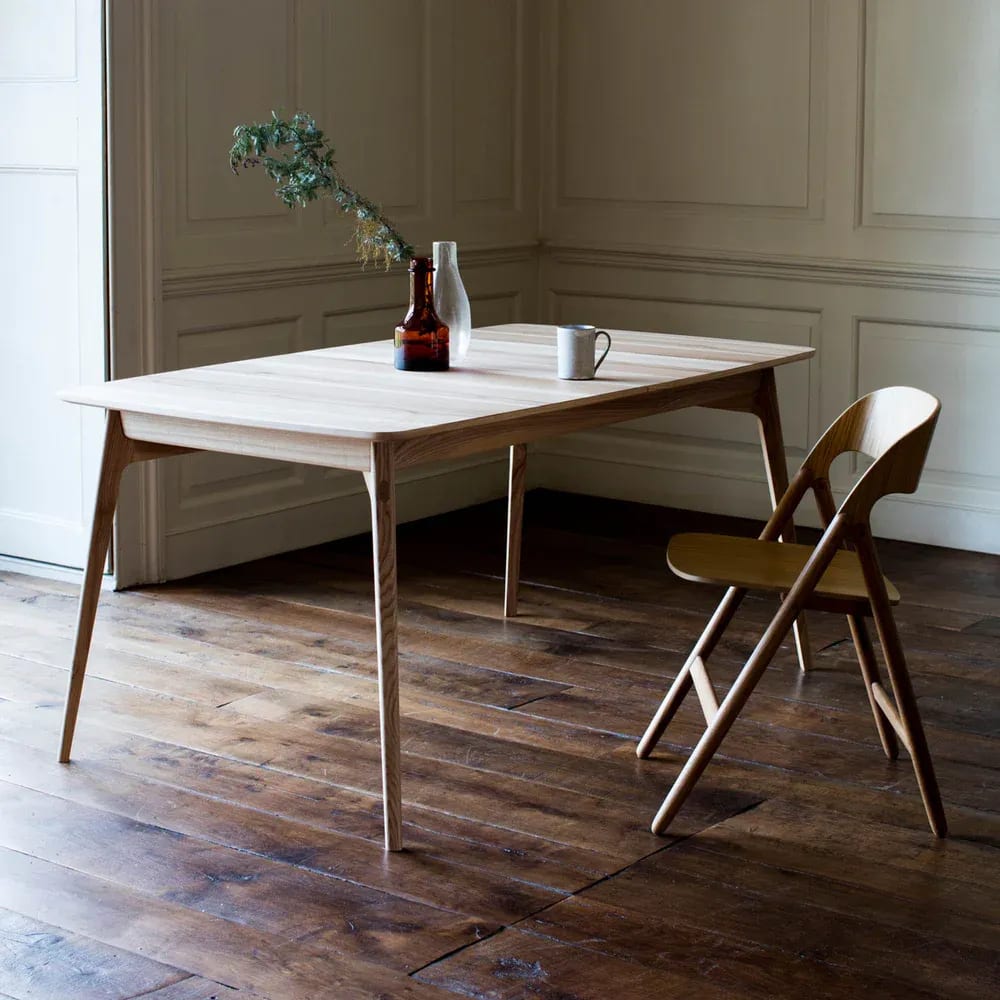 Narin Folding Chair