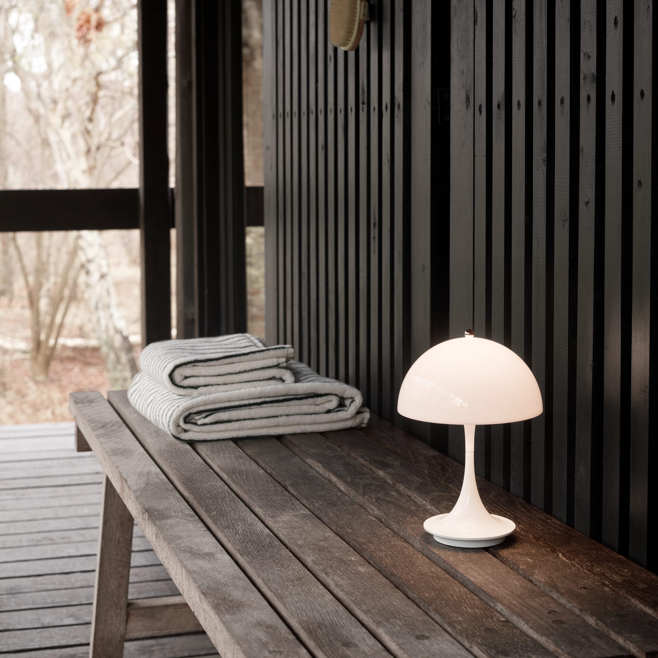 Panthella 250 Portable Lamp