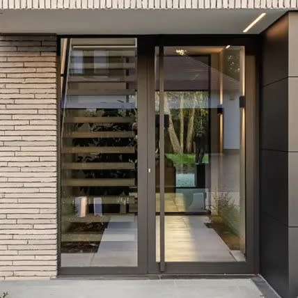Flat Door