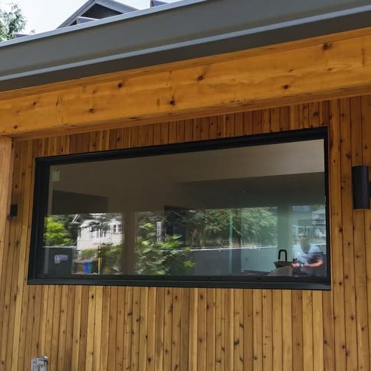Fixed Aluminum Windows