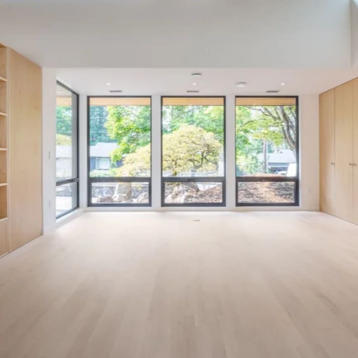 Hopper Aluminum Window