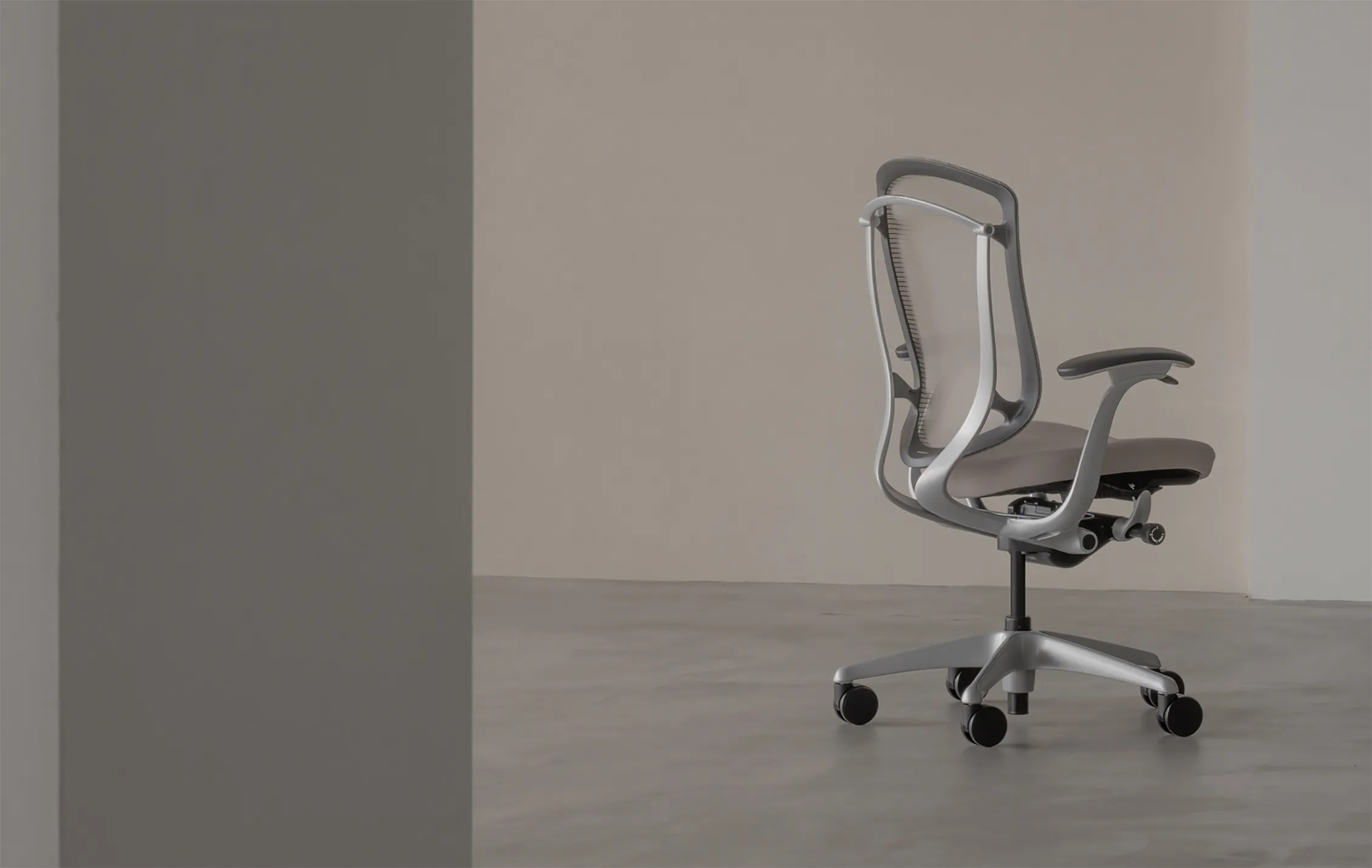 Contessa II Chair