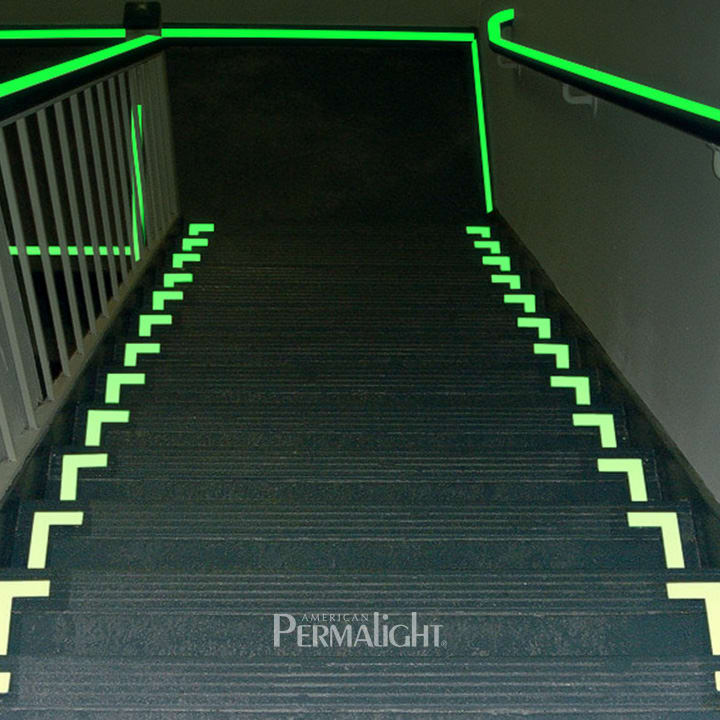 Permalight L-Shaped Step Marker, Left,