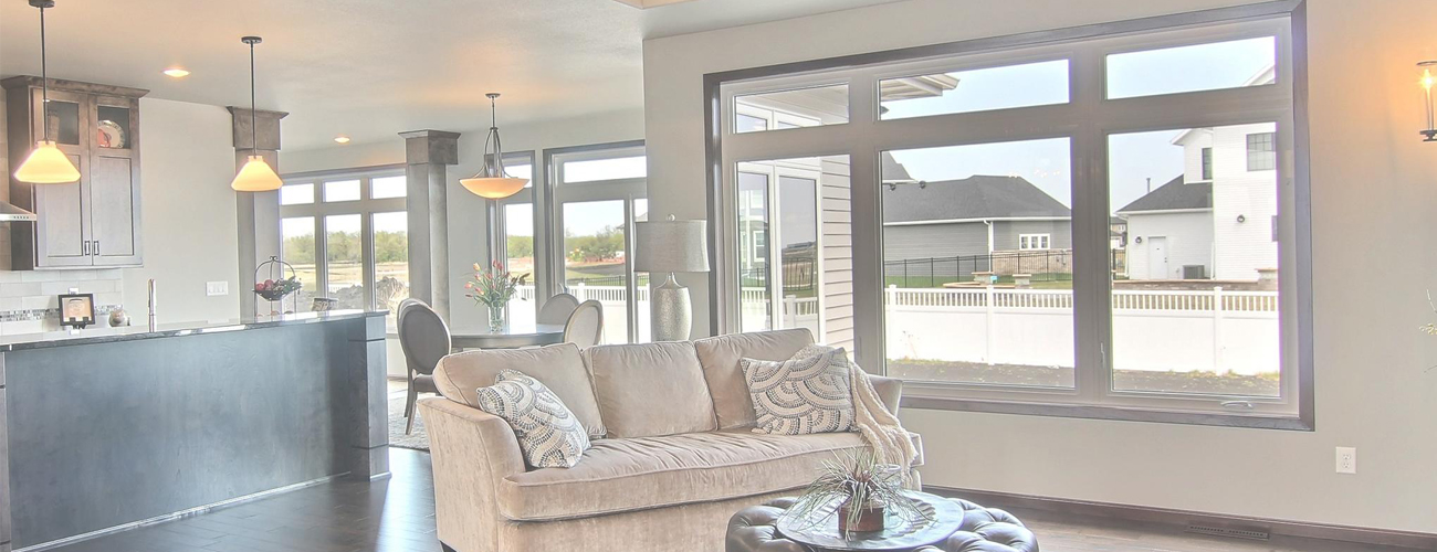Minnkota Windows