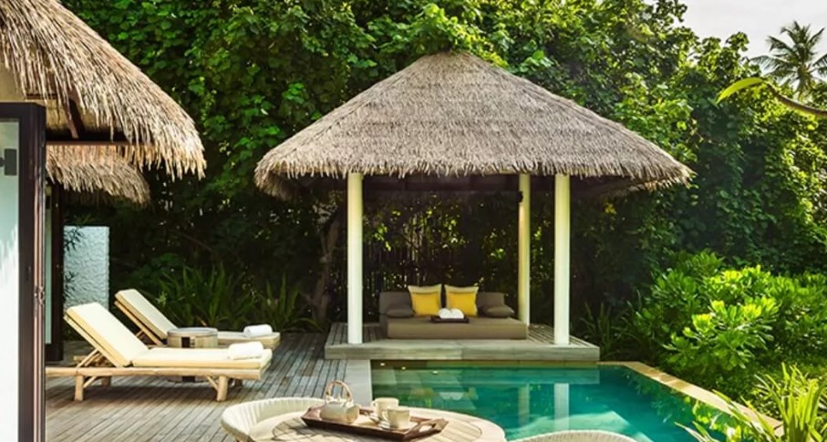 Safari Thatch image 8