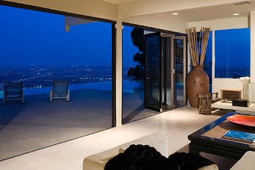 Lanai Doors image 18