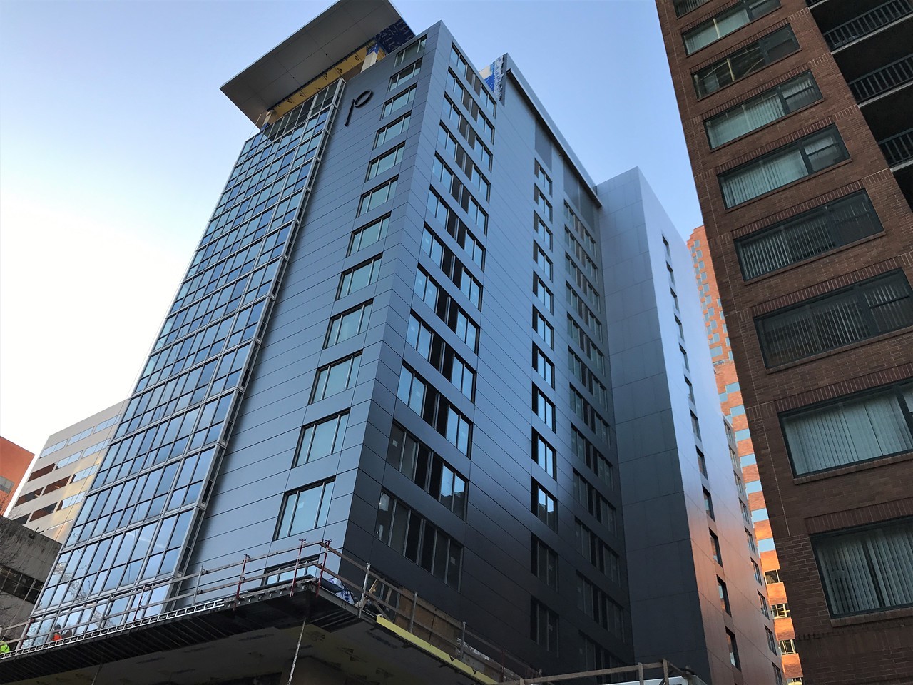 Mod Facade image 5