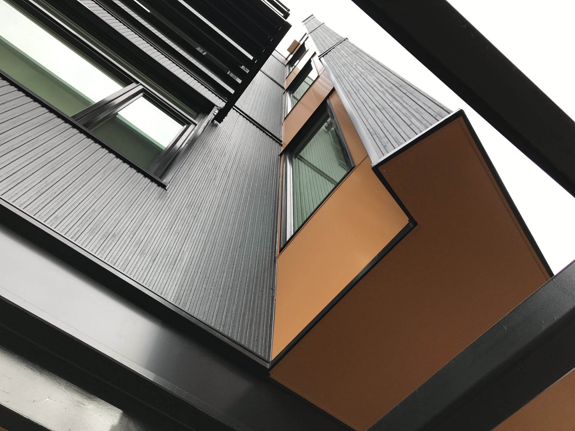 Mod Facade image 12