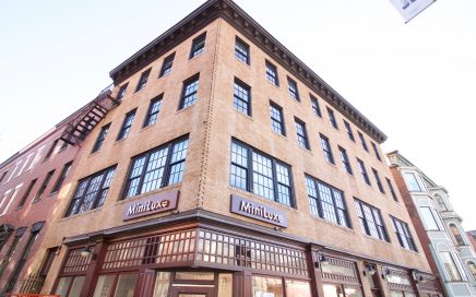 Diamond Windows & Doors Mfg. Inc. image 5