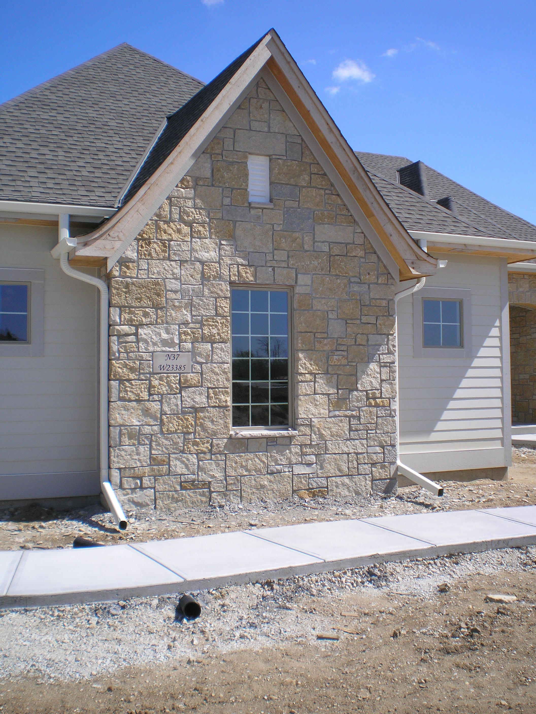 Lemke Stone image 4