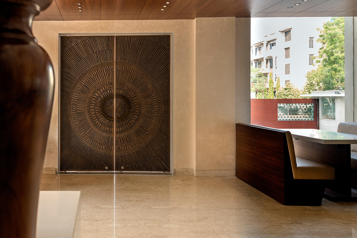 Forms+Surfaces image 1