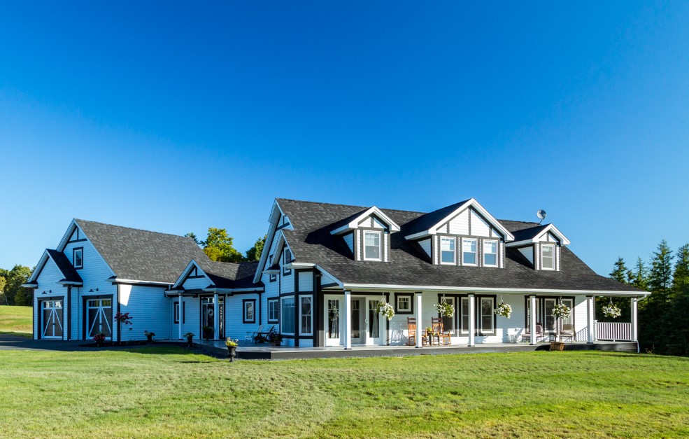 Cape Cod Siding image 6