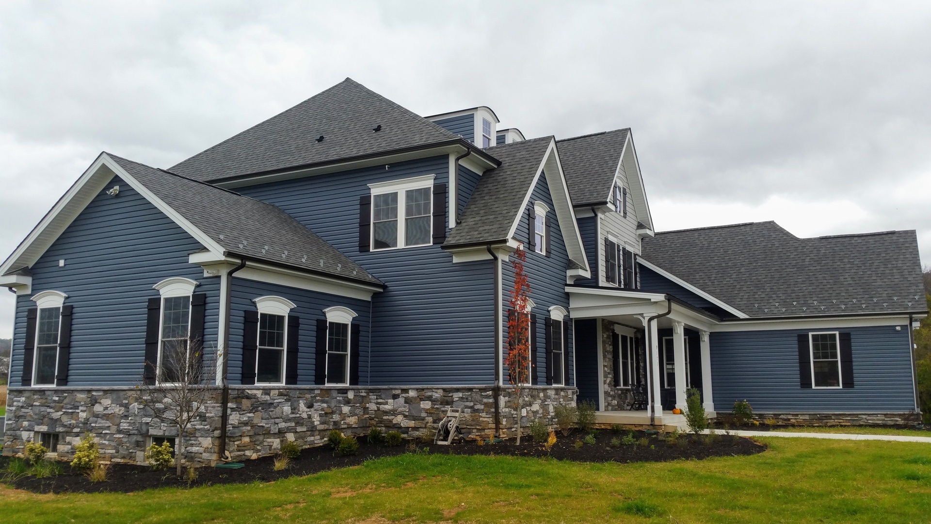 Quality Stone Veneer image 7